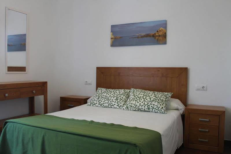 Cales De Ponent Aparthotel