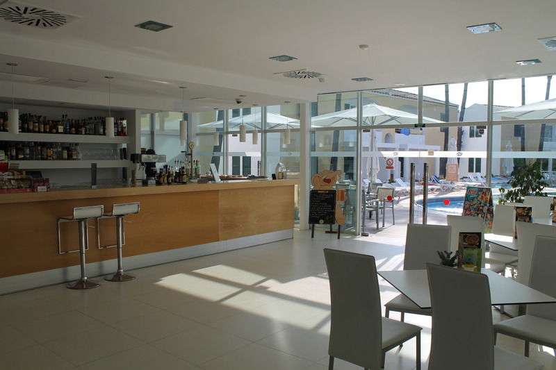 Cales De Ponent Hotel apartamentowy 2*